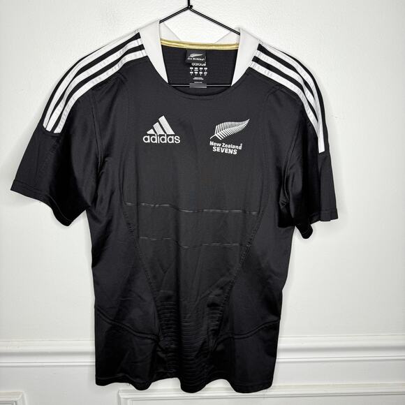 Adidas All Blacks New Zealand Sevens Black Rugby Jersey Mens Small - Picture 1 of 7